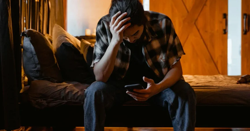 10 potential porn addiction signs you need to consider